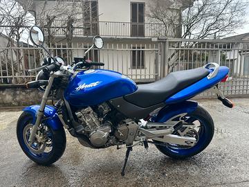 Honda hornet 600
