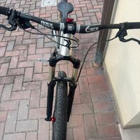 Mtb radon sulsh pump o dirt taglia M alluminio