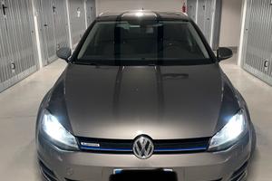 Volkswagen Golf 5p 1.4 tgi Highline