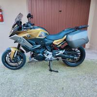 BMW f 900 XR
