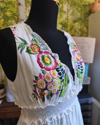 Abito a fiori desigual taglia 42