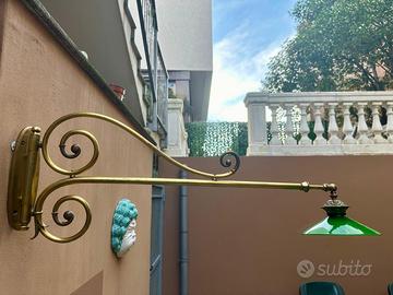 Stupenda lampada a muro