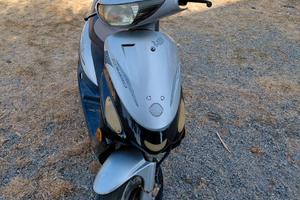 Scooter Rex RS 450 Street 50cc 4T