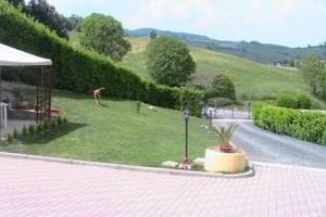 ALBINEA Borzano villa divisa in due unità