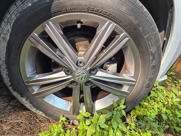 cerchi Polo e gomme 195 55 r16 v91