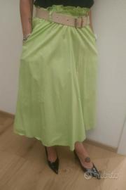 Gonna verde lime con cintura in vita