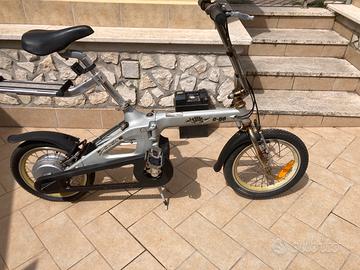 Bici a pedalata assistita
