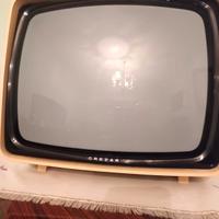 TV vintage Crezar