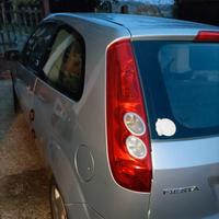 Ford Fiesta 1.4 tdci 3 p ghia