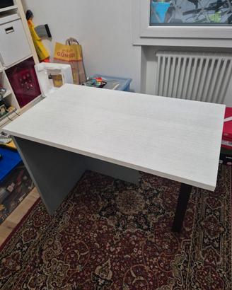 Scrivania 90x51x75