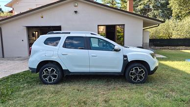 Dacia Duster 1.5 Dci 110cv 2018 gancio traino