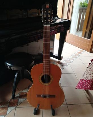 Chitarra Classica Alhambra Tapa Macizia legno