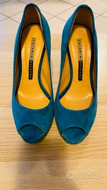 Décolleté con plateau blu ottanio