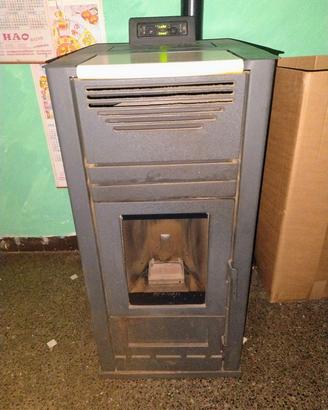 stufa POLICOMBUSTIBILE 