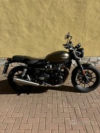 triumph street twin bonneville 900