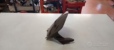 PARAFANGO POSTERIORE DUCATI 749-999