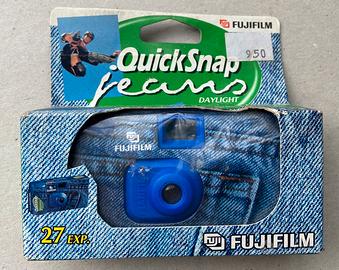 Fotocamera vintage FUJIFILM “USA E GETTA” 27 Exp.