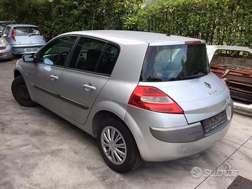 Ricambi Renault Megane 2004 e 2007 3 e 5 porte