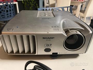 Sharp XR-30S proiettore video per dj film
