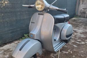 VESPA P200E SENZA FRECCE 