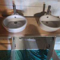 Mobile bagno con due lavandini 