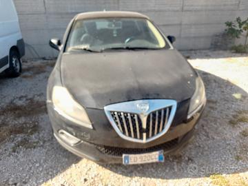 Lancia Delta 1.6 MJT DPF Argento