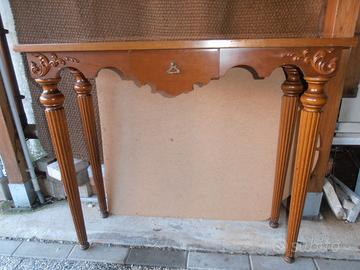 consolle per ingresso