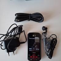 Telefono vintage LG TRIBE KS360 Blaze Red