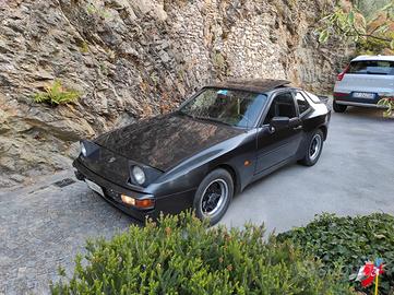 Porsche 924/944 - 1985