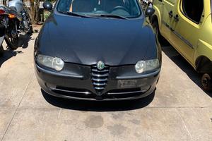 Ricambi Alfa A147 2004 - vari veicoli per ricambi