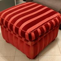 Pouf rettangolare in velluto rosso