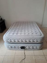 MATERASSO GONFIABILE MATRIMONIALE INTEX