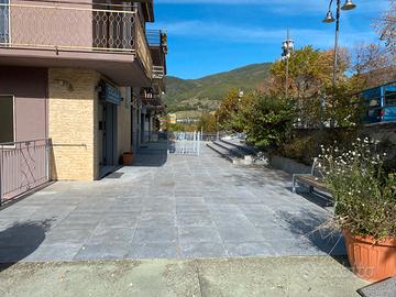 Locale in Viale della Rinascita, 1 - Viggiano