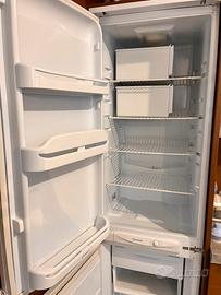 Frigo combinato da incasso Indesit