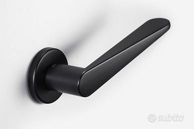 Maniglia porta nera DND modello IKI