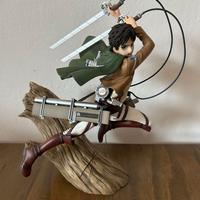 Figure Attack on titan Eren