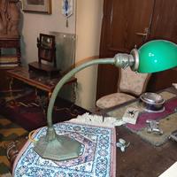 lampada metallocon boccia vetro verde