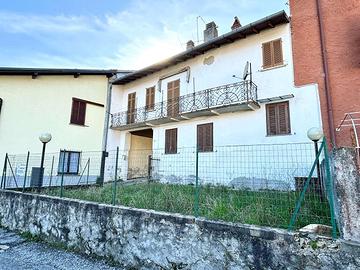 Casa semi indipendente con giardino