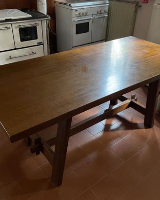 Tavolo in legno