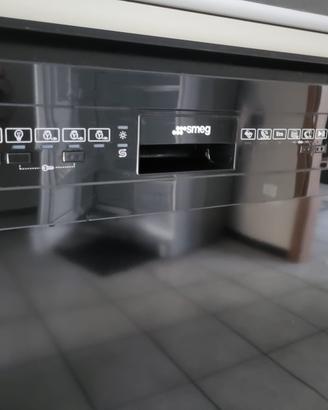 Lavastoviglie SMEG