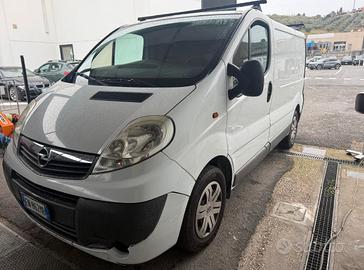 Opel Vivaro 2.0 CDTi Diesel L1 H1  2012