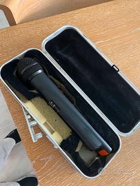 Microfono AKG UHF HT 40