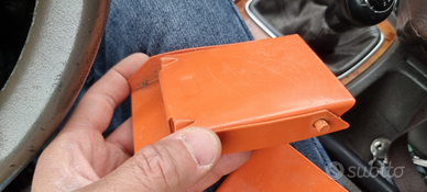 Cunei metallici , coppia fermaruota richiudibili,