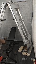 Home gym per petto e spalle