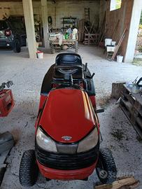trattorino tosa erba jonsered(Husqvarna)