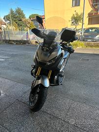 Honda xadv