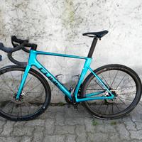 Bici Cube 2025 usata poco
