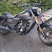 PROMO CUSTOM UM Renegade FREEDOM 300-MOT.A LIQUIDO