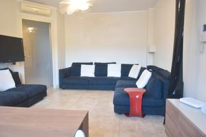 Trivano con 2 bagni, cantina e posto auto