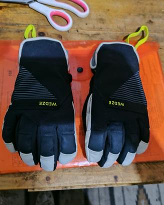 guanti Wedze nuovi pagati 40 euro